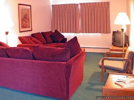 Rundle Manor Apartment Hotel Banff Canada