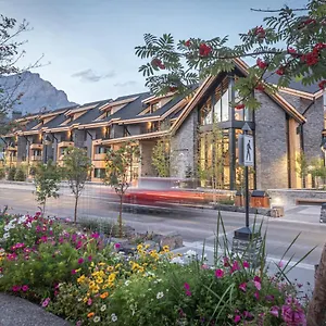 Hotel Peaks And